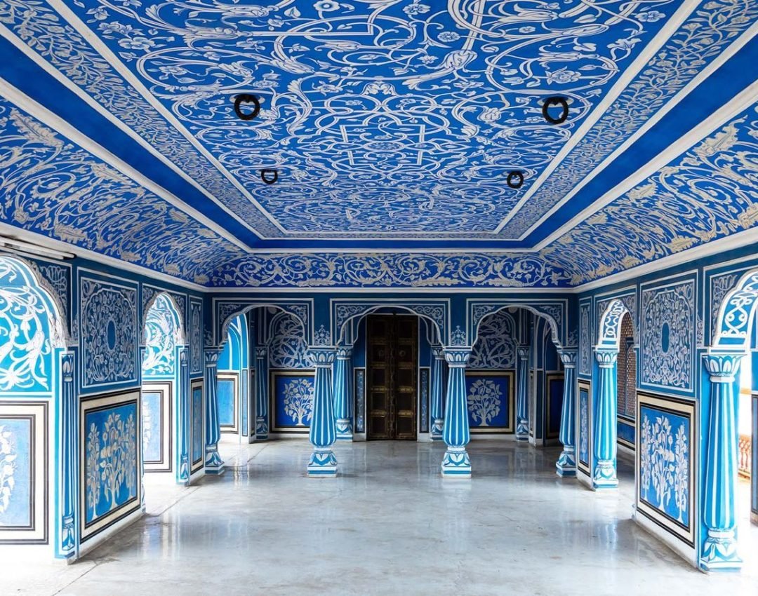 The city palace (Jaipur)- Infinity Ride Experts